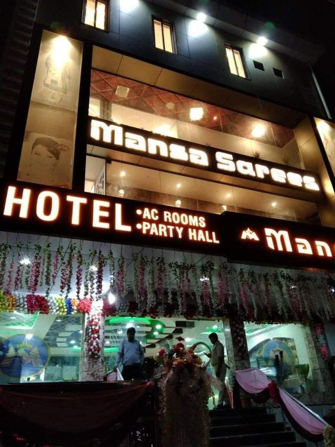 Hotel Mansa Kanpur Exteriör bild